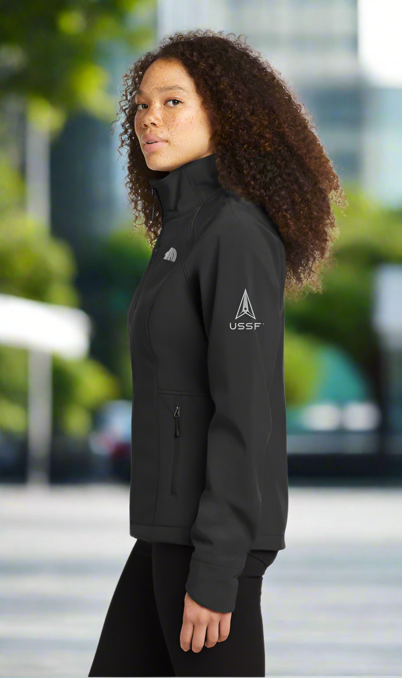 Women's Apex Barrier Soft Shell Jacket